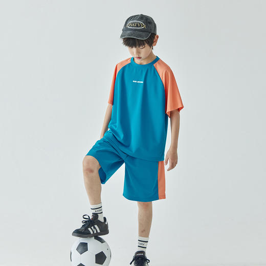 蓝汽水拼色插肩袖T恤859B24443&拼色短裤859B24455 商品图1