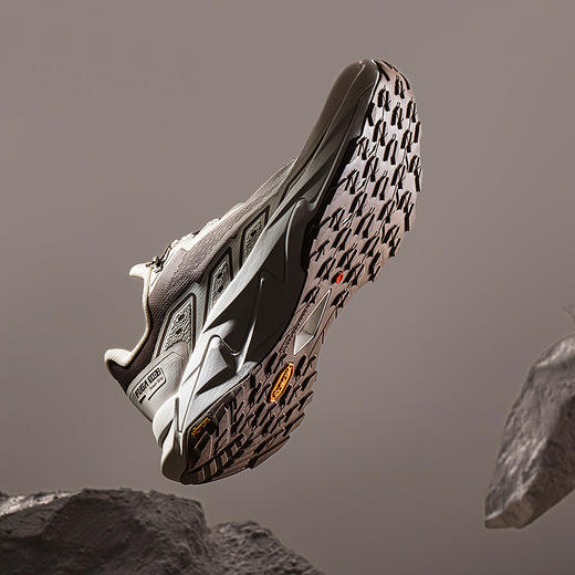 KAILAS凯乐石 户外运动 女款低帮跑山鞋(Fuga Yao 2) KS2513213 商品图1