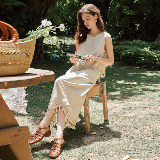 OLrain欧芮儿法式度假风时尚流苏套装女夏季2025新款卡其色两件套 商品图3