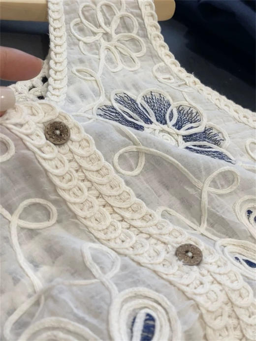 青岛钩花马甲 商品图4