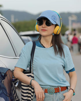 闪照第191期 蓝蓝