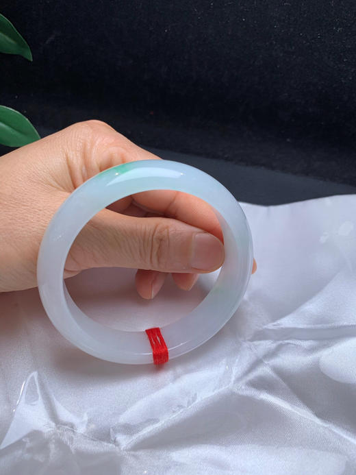 612994，58.8冰飘绿正圈。整体底妆非常清爽冰润。一截带清新淡雅的绿 商品图5