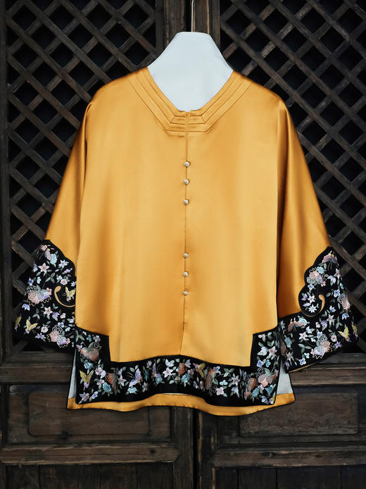 盛唐牡丹大师系列| 重工手绣石榴花丝毛外套-黄色 商品图0