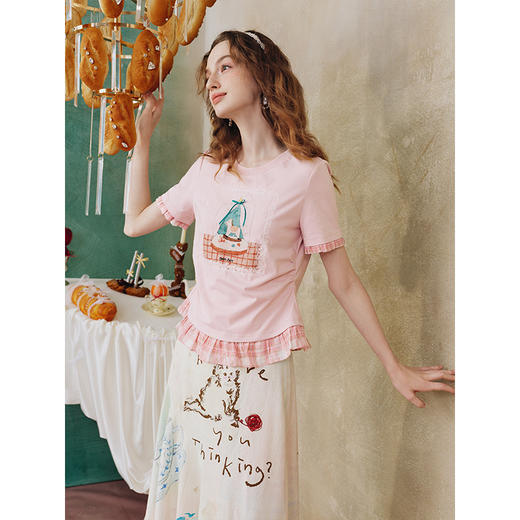 两三事甜乡梦马2025夏新款格子荷叶边印花短袖t恤女宽松 商品图2