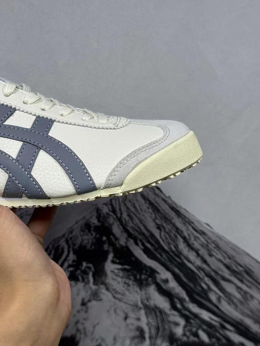外贸原单全新鬼虎 Onitsuka Tiger MEXICO 66 龙年限定 一脚蹬板鞋
尺码40-45 商品图5