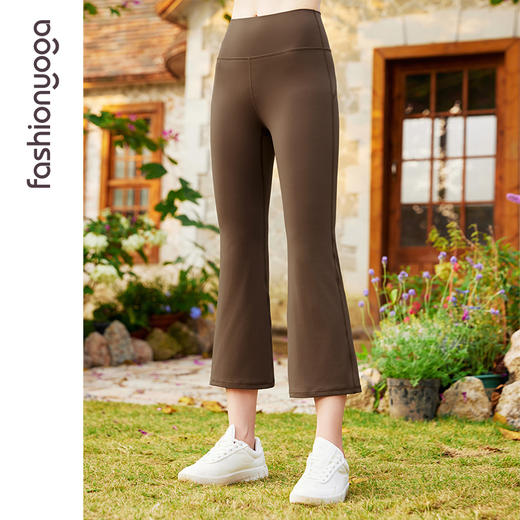 凡圣瑜伽直筒小微喇八分裤 FC15785 商品图3