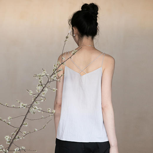 牧衣游原创 60支新疆棉短吊带背心百搭打底 书意【不支持会员折】 商品图0