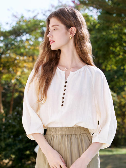 【百图lulu定制】【亚麻衬衫】亚麻混纺 休闲 显气质 V领 七分袖衬衫 商品图3