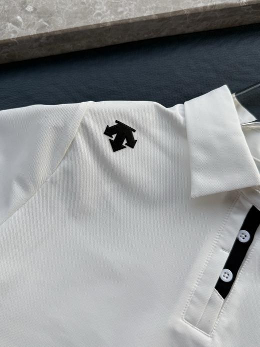 点此购买 迪桑特夏季女士高尔夫FIELD修身翻领短袖T恤 xj 319005 商品图12