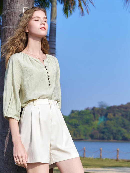 【百图lulu定制】【亚麻衬衫】亚麻混纺 休闲 显气质 V领 七分袖衬衫 商品图7