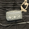 Dior Caro 小号 灰色 菱格 羊皮羽绒 斜挎包 商品缩略图1