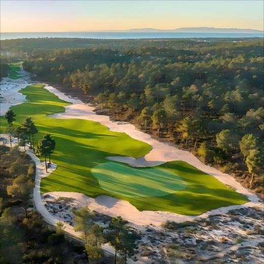 9月11日-25日 | 2025年 |  西班牙葡萄牙高尔夫之旅【15天12晚9场球】 商品图3