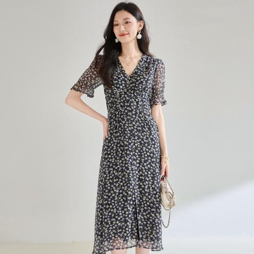 「高货sh」全新升级【铂金会员293/天猫389/差价96】(21031)洛诗琳法式紫色碎花茶歇裙2025夏季收腰显瘦V领雪纺印花裙 商品图4