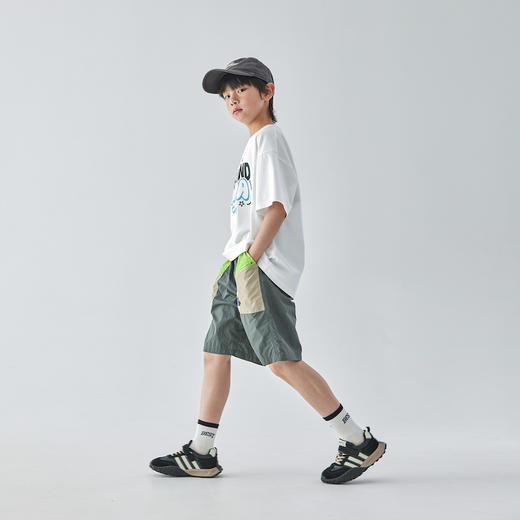 蓝汽水口袋拼接宽松短裤851B256041JX 商品图3