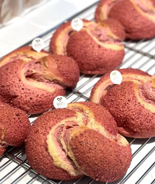 草莓乳酪欧包（草莓奶酪夹心） 商品图0