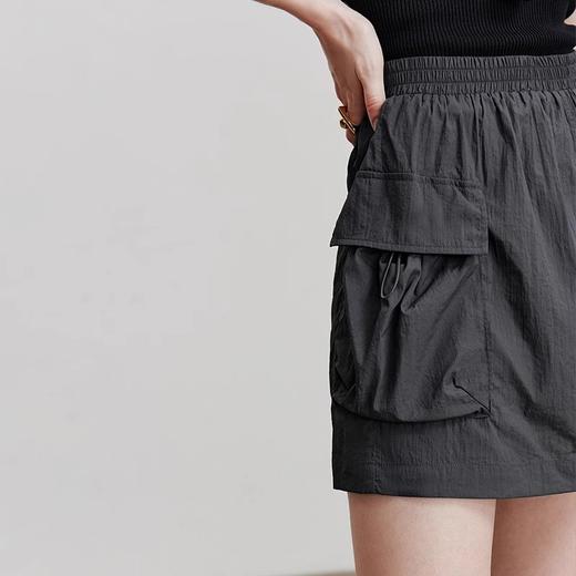 初语轻薄防晒花苞裙半身裙女休闲工装风口袋深灰短裙 商品图2