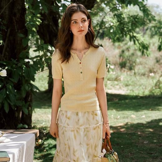 OLrain欧芮儿法式通勤休闲黄色毛针织衫女夏季2025年新款短袖上衣 商品图0