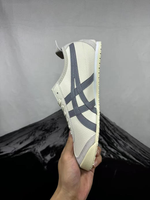 外贸原单全新鬼虎 Onitsuka Tiger MEXICO 66 龙年限定 一脚蹬板鞋
尺码40-45 商品图9