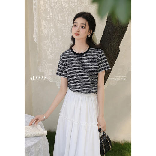 鹿向南「织纹逸趣」条纹小香风t恤女夏新款独特好看正肩短袖上衣L55028 商品图4