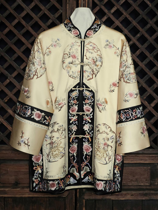 盛唐牡丹大师系列| 重工刺绣牡丹团花外套-象牙黄 商品图0