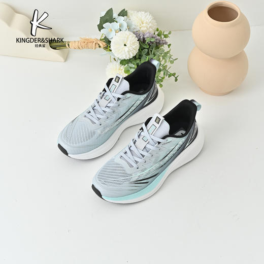 经典鲨2025年夏季新品时尚潮流男士系带舒适透气休闲跑步鞋KF09-513021 商品图0