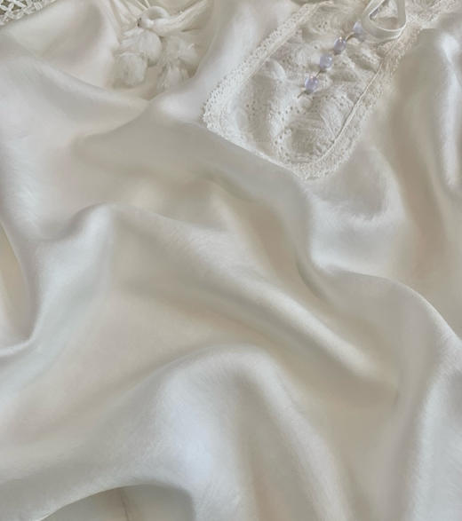 正品版本Fabriqu*e镂空刺绣衬衫短裤套装051908 商品图13