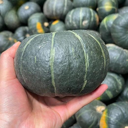 贝贝南瓜 带着板栗香，干面粉，冬天的南瓜甜度跟夏天比差一丢丢，算微甜！ 商品图4