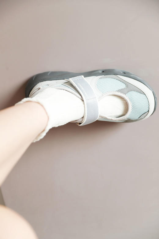 玛丽珍元祖灰，厚底美凉鞋。首尔限定脚感好好软の老爹鞋C051988 商品图13