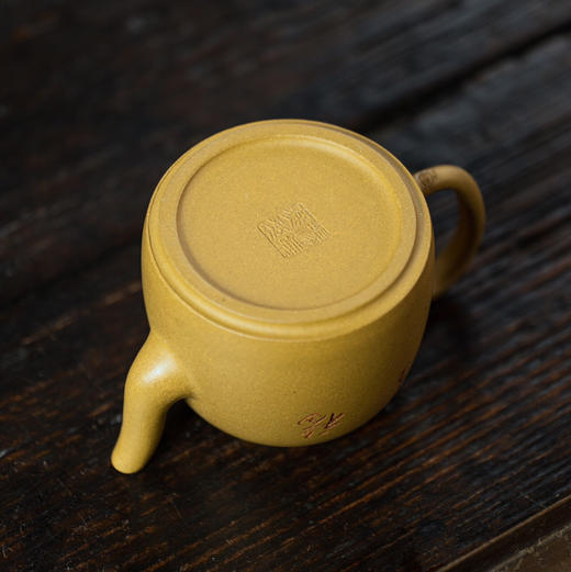 【青山特惠】宜兴 原矿黄金段泥 明执手工紫砂壶.160cc.杨晓燕. 乐之刻绘 商品图8