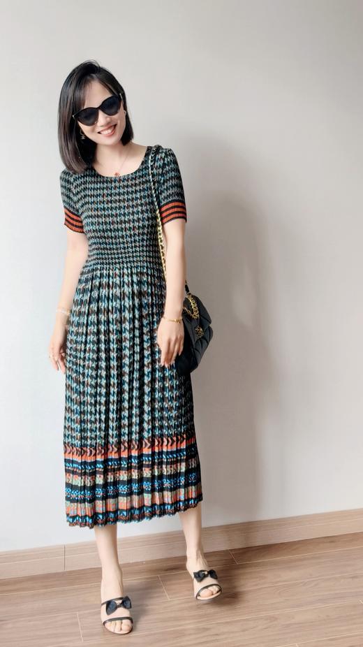 三宅牙签褶显瘦桑蚕丝南韩丝天丝小波点连衣裙 商品图1