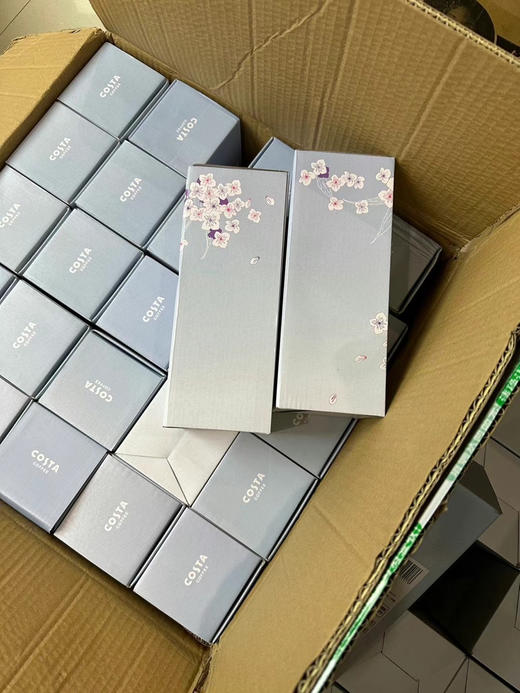 原单正品 Costa樱花随行吸管杯！保冷咖啡杯。冲！！原厂渠道
最火的吸管杯来啦！！！不到一分钟秒空5000个说的ta～😊～～～Costa随行吸管杯，安排！
原价129，现特价💰79包邮 商品图3