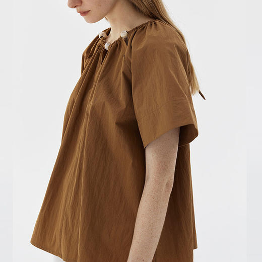 馥迦法式设计感钉珠插肩袖衬衫 商品图2