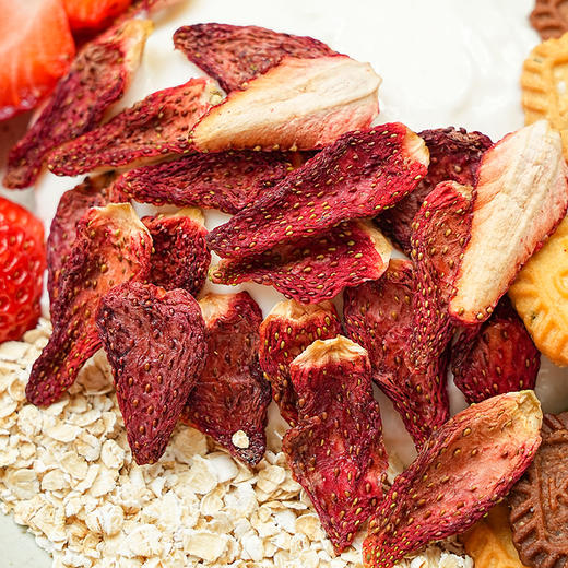 【配料表仅是草莓】「一方云拾」本味草莓干来了！手工制作  11斤鲜莓才出1斤果干！ 火山岩孕育的 "草莓皇后"章姬草莓 商品图9