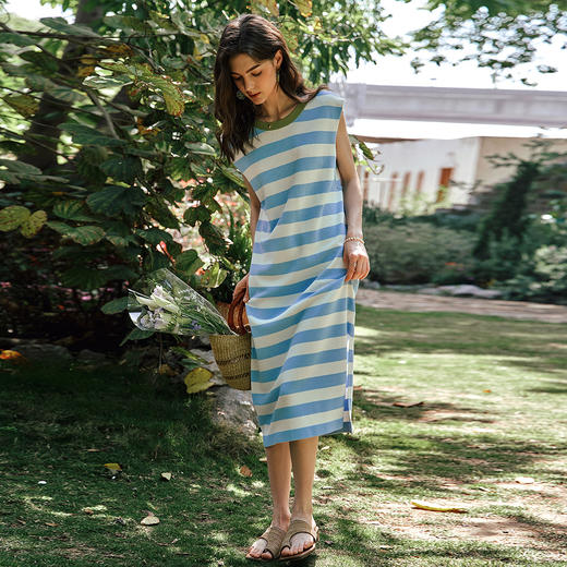 OLrain欧芮儿设计感直筒廓形条纹气质连衣裙女夏季2025新款中长裙 商品图3