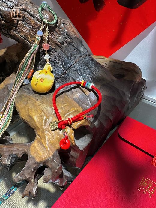 天然朱砂平安扣 五彩环编织红绳+丝绸香囊挂饰 商品图8