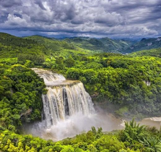 【暑假亲子 • 七彩贵州】VIP游玩黄果树、探秘中国天眼、搭建天眼模型、乡村公益行、探秘天然溶洞、侗族文化、枪手部落 商品图3