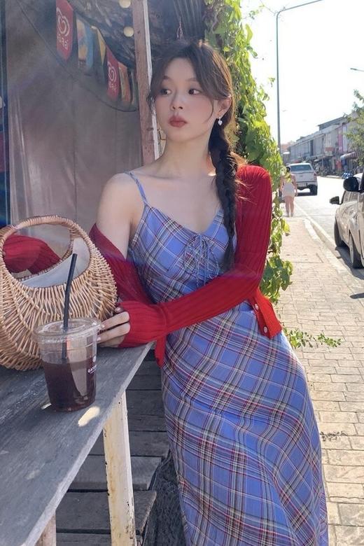 SIA SAYLOR 优雅复古V领吊带连衣裙 20017 商品图2