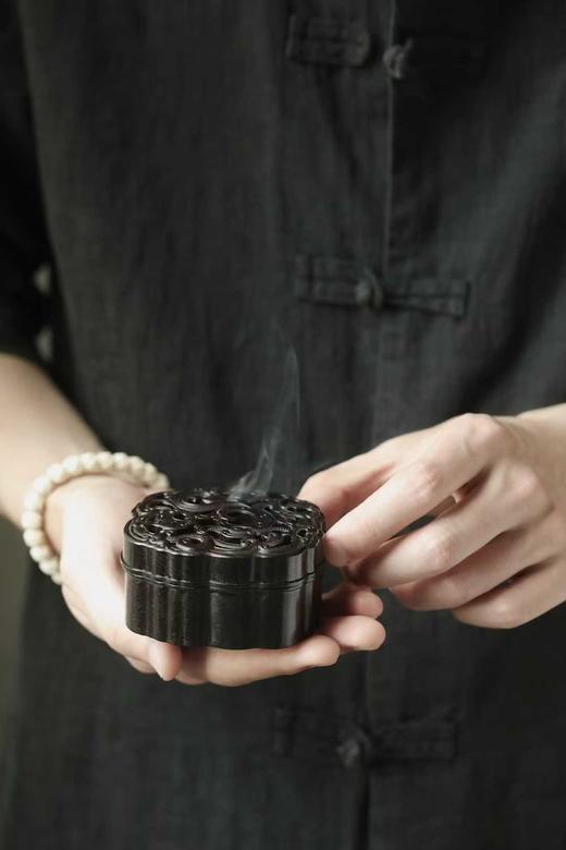 拐子龙纹°紫光檀香盒 商品图7