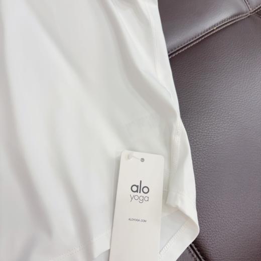 点此购买 Alo yoga女士网纱拼接透气运动瑜伽短袖T恤 ggd 319135 商品图10