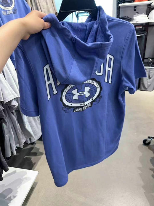 安德玛男士运动套装，连帽短袖上衣➕经典款短裤，💰599/套🔥！ 商品图5