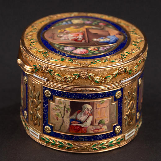 独角鹿西洋古董 花叶纹彩金精雕装饰古典家庭场景主题珐琅彩绘细密画18K黄金盒 商品图5