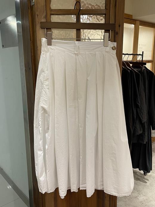 NITTO 白色皱褶半身裙 商品图4