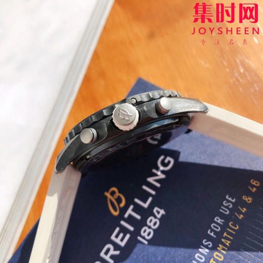 高端定制 原单百年灵BREITLING  专业耐力系列 男士石英腕表 全碳纤维表壳，石英计时腕表，表径44mm 商品图6