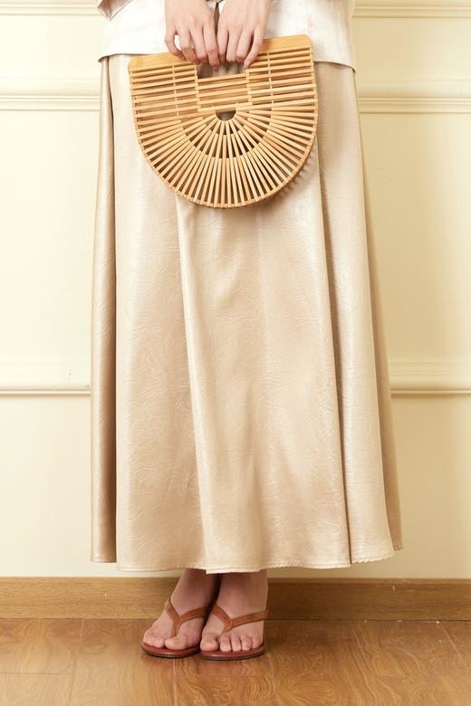 LNNNS 金色肌理感大A摆松紧腰半裙 20014 商品图3