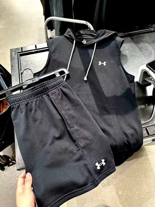 安德玛男士运动套装，🤾🏻‍♂️打球健身都适合，无袖连帽短袖➕经典款短裤💰580/套🔥！ 商品图8