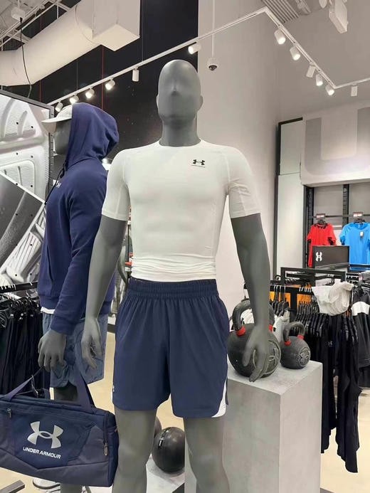 💰480/直邮‼️‼️男款新套装来啦🏋🏻‍♀️💥安德玛男士速干衣短袖➕男士速干运动短裤～速干面料采用ISO-CHLL的冰感面料，超级清凉不沾身 商品图0