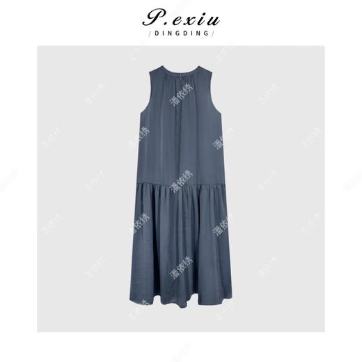 04-3潘依绣丁丁宠粉高级感光泽感无袖圆领连衣裙 M8863 商品图1