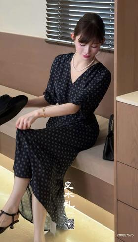 性感 轻奢——碎花裙