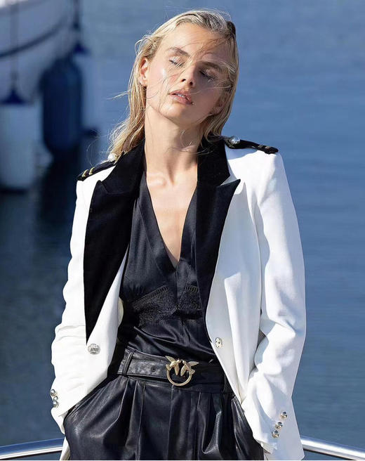 意大利时尚巨头之一PINKO经典燕子纯牛皮腰带 商品图2