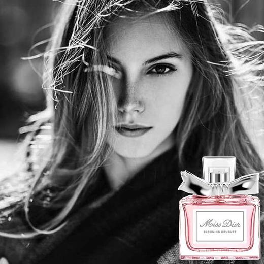 【送礼袋】Dior迪奥甜心爱恋礼盒四件套（真我5ml+甜心5ml+魅惑5ml+999口红1.5g ）一般贸易 商品图4